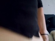 Me cogen en la cama de mi Marido Cornudo 1/16