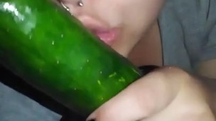 Chupando un rico pepino! 
