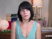 Studentin aus Berlin macht ein Fest für ihre Muschi 15/16