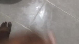 Haciéndome una paja.