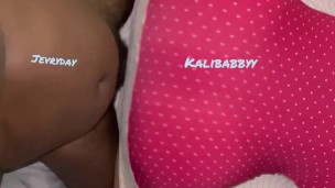 Big booty twerks on big cock 