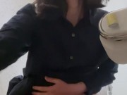 淫乱日本人OLが仕事中にトイレでこっそりオナニー④ 11/16