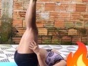 Garota fazendo exercícios 5/16