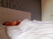 Sexy Babe Wakes to a Hot Start 6/16