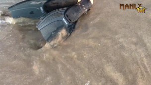 CUM FINS & FLIPPERS - PUBLIC NUDIST BEACH - CUM FEET SOCKS SERIES - MANLYFOOT 💦 🦶 - EPISODE 3