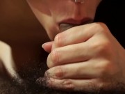 Chupandosela hasta hacerlo eyacular... 2/16