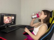 A Sporty Girl With A Big Ass Got Excited From Hentai And Finished On A Pillow 2/16