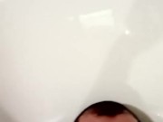 Струя освежающей мочи вернулась на мое дефектное лицо 16/16