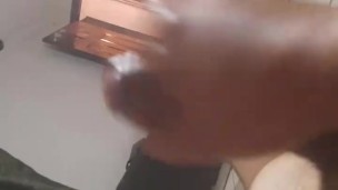 the best thing I found to masturbate was the oil
