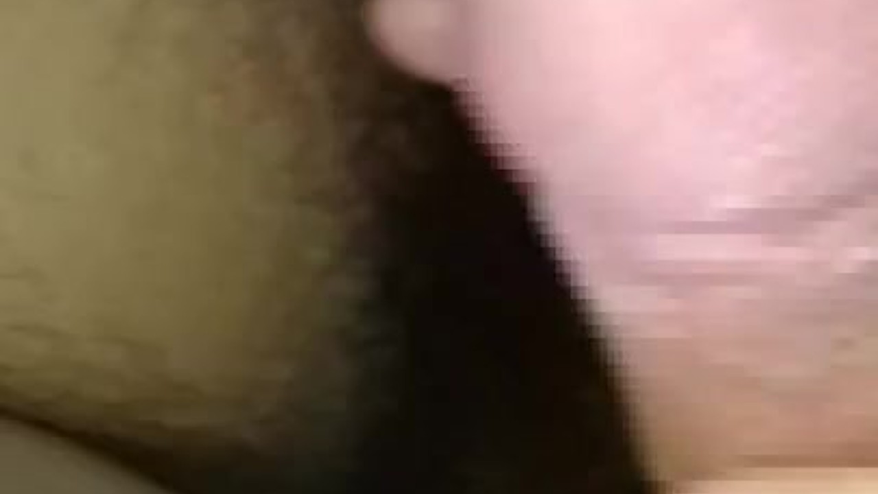 兜合わせして大量射精した - RedTube