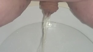 Task for Lilchef69a Chubby pee with big clit