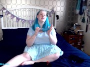 AngryLlamaUK Lightsaber Toy Rview - Solo Girl