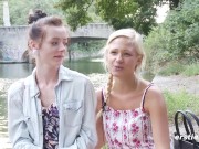 Deutsche Mädels vergnügen sich in der Umkleidekabine 8/16