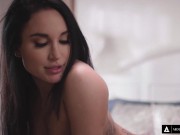 Curvy Babe Gabi Paltrova Loves Swallowing Cum! 13/16