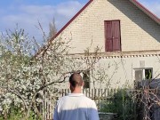 The petals gently caress my face 5/16