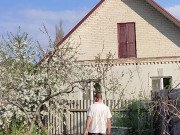 The petals gently caress my face 6/16