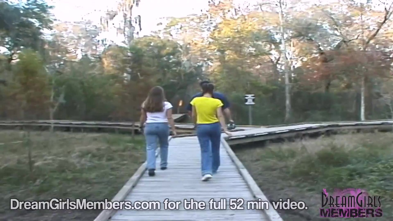 Two BFF's Get Naked In A Nature Preserve #1 - Video de sexo gratis - RedTube