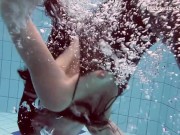 Poolside and underwater pornstar erotics Liza babe 6/16