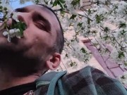 Пелюстки квітів вишні ніжно пестять моє обличчя. Непередаваний аромат 14/16