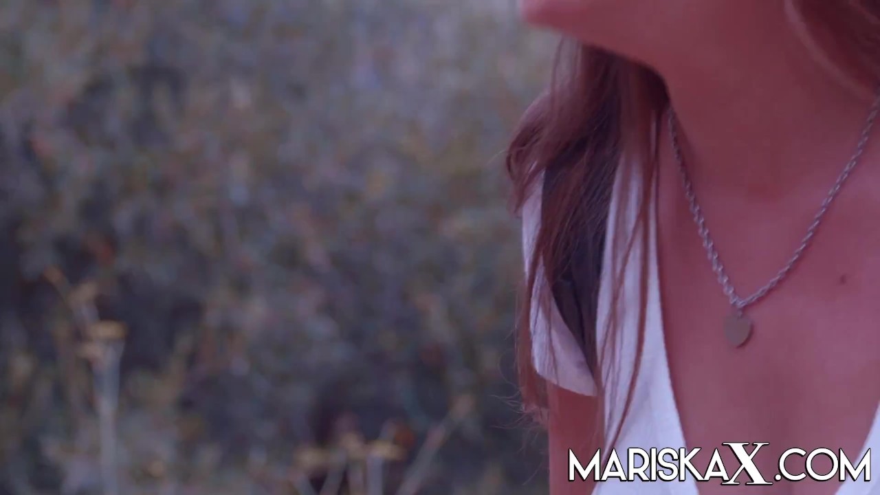 Lost hiker with big natural tits lets a random guy pound her asshole - RedTube->