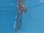 Hungarian petite skinny pornstar Hermione Ganger 7/16