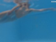 Hungarian petite skinny pornstar Hermione Ganger 9/16