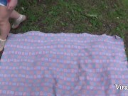 Милая девушка оттрахана в лесу со спермой в писку 2/16