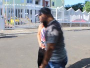 Follando con una extraña después de un buen trato-porno en español