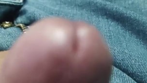 Tocandome mi pene rico y venudo