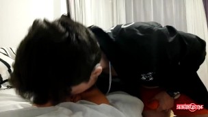 Kız arkadaşım ablasını zevk için sikmemi istedi bende zevk için siktim