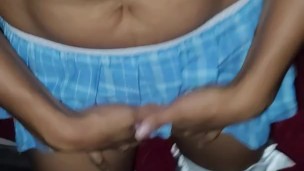 Me para la verga vestida de colegiala