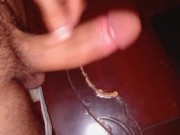 Chico caliente fantasea follando y cacheteando a su madrastra así - Calie29 5/16