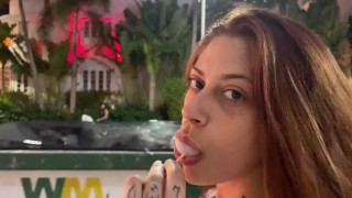 TINDER DATE TURNS INTO NETFLIX & CHILL - RedTube