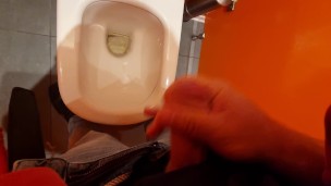 Guy CUMS in PUBLIC bathroom THERE ARE OTHER PEOPLE!