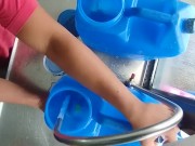 I Refill Our Costumers Gallons Of Water (Day 10) 1/16