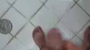 Me masturbe en un hotel hasta aventar mi leche