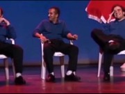 797 - Amateur français, baise en levrette, sucer une bite, sexe habillé 12/16