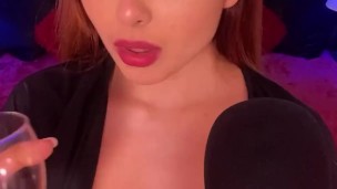 ASMR ROLEPLAY-Maestra universitaria te enseña anatomia-Vico ASMR OF