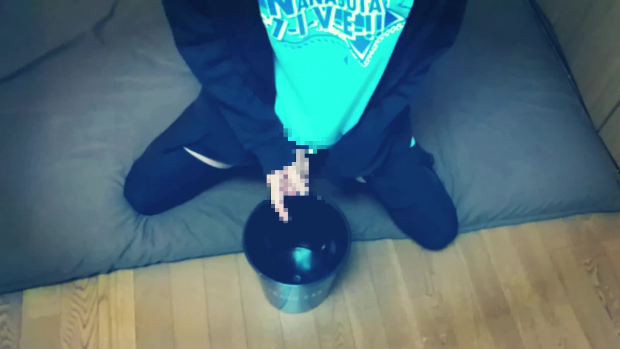 女装 子crossdresser　初めてのおもらしオナニー　masturbate Pee Piss - RedTube