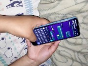 Mi hermanastro me descubre hablando en tinder, mira como le pagué| PORNO EN ESPAÑOL 2/16