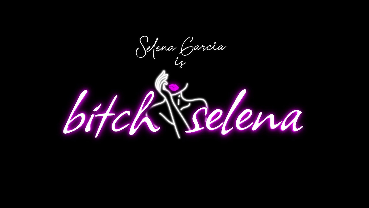 BitchSelena - He got horny watching me masturbating and came to fuck me - 無料セックスビデオ - RedTube