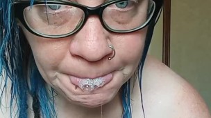 Joi Horny Housewife wants you to cum with her! 