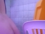 Acepte que mi primo me grabé bañándome  5/16