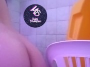 Acepte que mi primo me grabé bañándome 