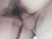 БЫСТРЫЙ СЕКС, КОНЧИЛ НА ВОЛОСАТУЮ КИСКУ КРУПНЫМ ПЛАНОМ 6/16