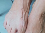 Veiny feet and hands by Angelmuscles 1/16