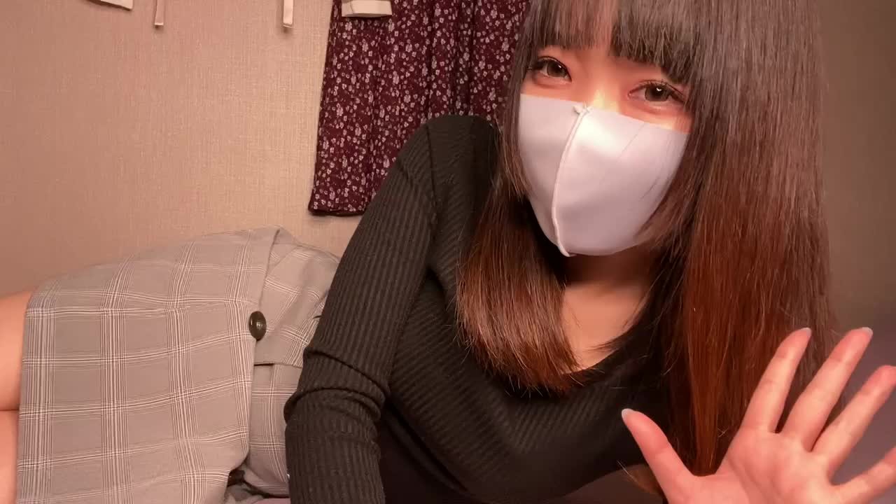 お股ガン開きのM字クリイキでぐちょぐちょオナニー - Video di sesso gratis - RedTube
