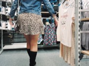 Espionne moi, upskirt pendant mon shopping 9/16