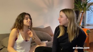 Возбужденные берлинцы занимаются вкусным лесбийским сексом