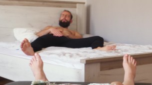 Guy jerks off in front of me and that brings my shaved tight pussy to real orgasm